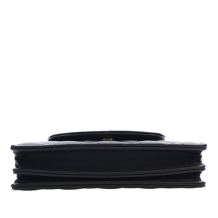 Chanel CC Matelassé Étui téléphone avec chaîne Mini Cuir d'agneau Noir