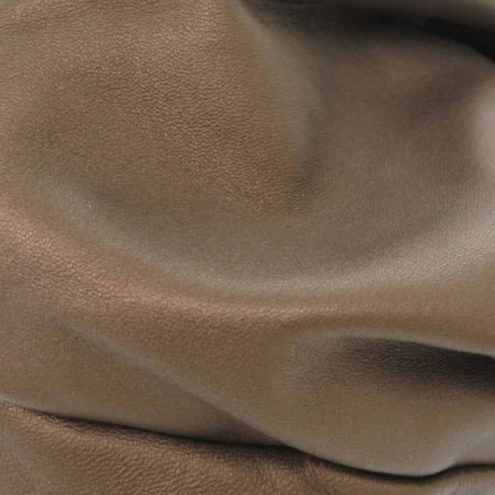 LOEWE Sac porté épaule Aire nappa Marron – vue 12 – GABY PARIS