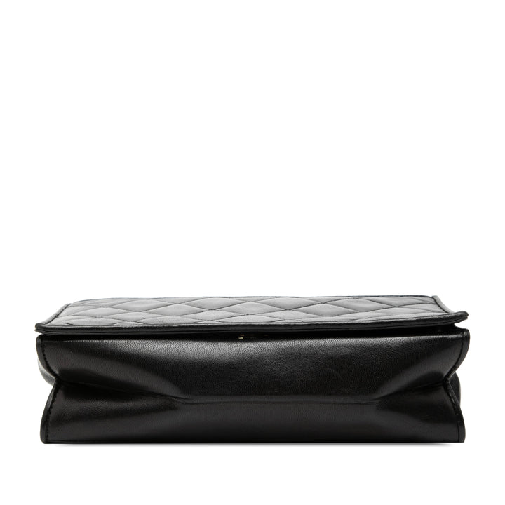 Chanel CC Matelassé Cuir d’agneau Rabat intégral Sac porté croisé