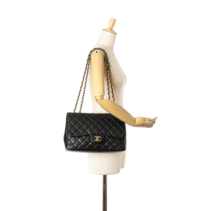 Jumbo Classic Caviar Single Flap Black - Gaby Paris