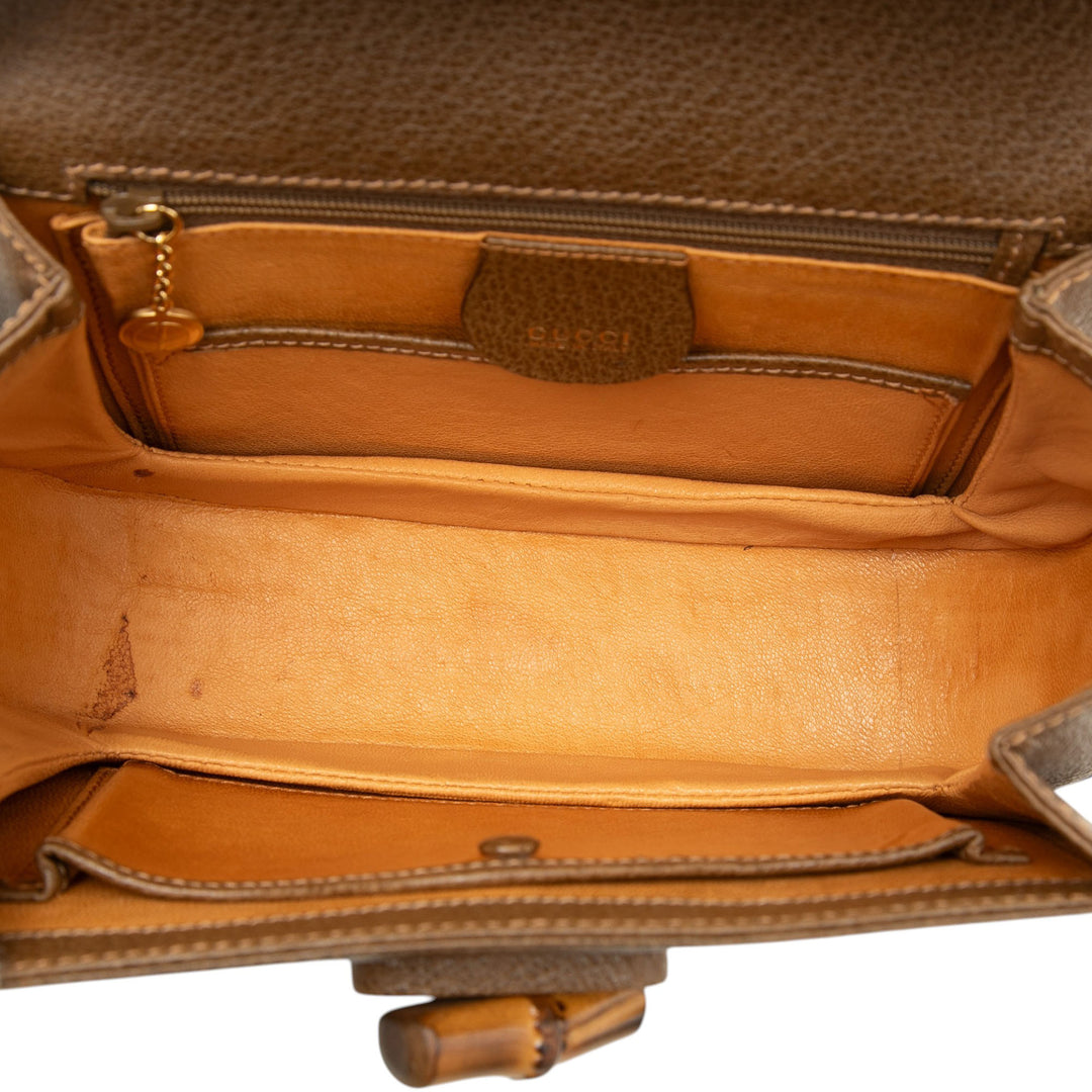 Gucci Sac à main grainé Bamboo Night Petit Cuir de veau grainé Marron – vue 4 – GABY PARIS