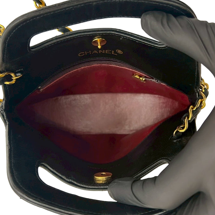 Chanel Sac à main CC Matelassé Rond structuré Cuir d'agneau Noir – vue 3 – GABY PARIS