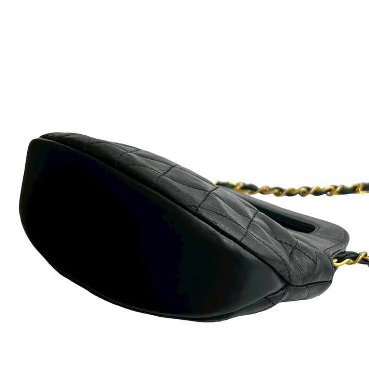 Chanel Sac à main CC Matelassé Rond structuré Cuir d'agneau Noir – vue 7 – GABY PARIS