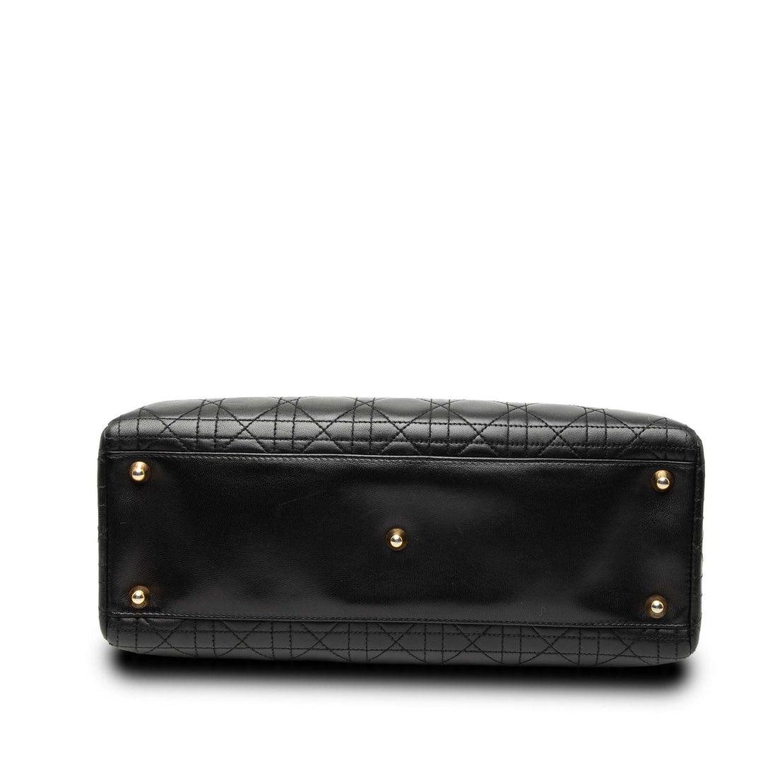 Dior Large Cuir d’agneau Cannage Lady Dior