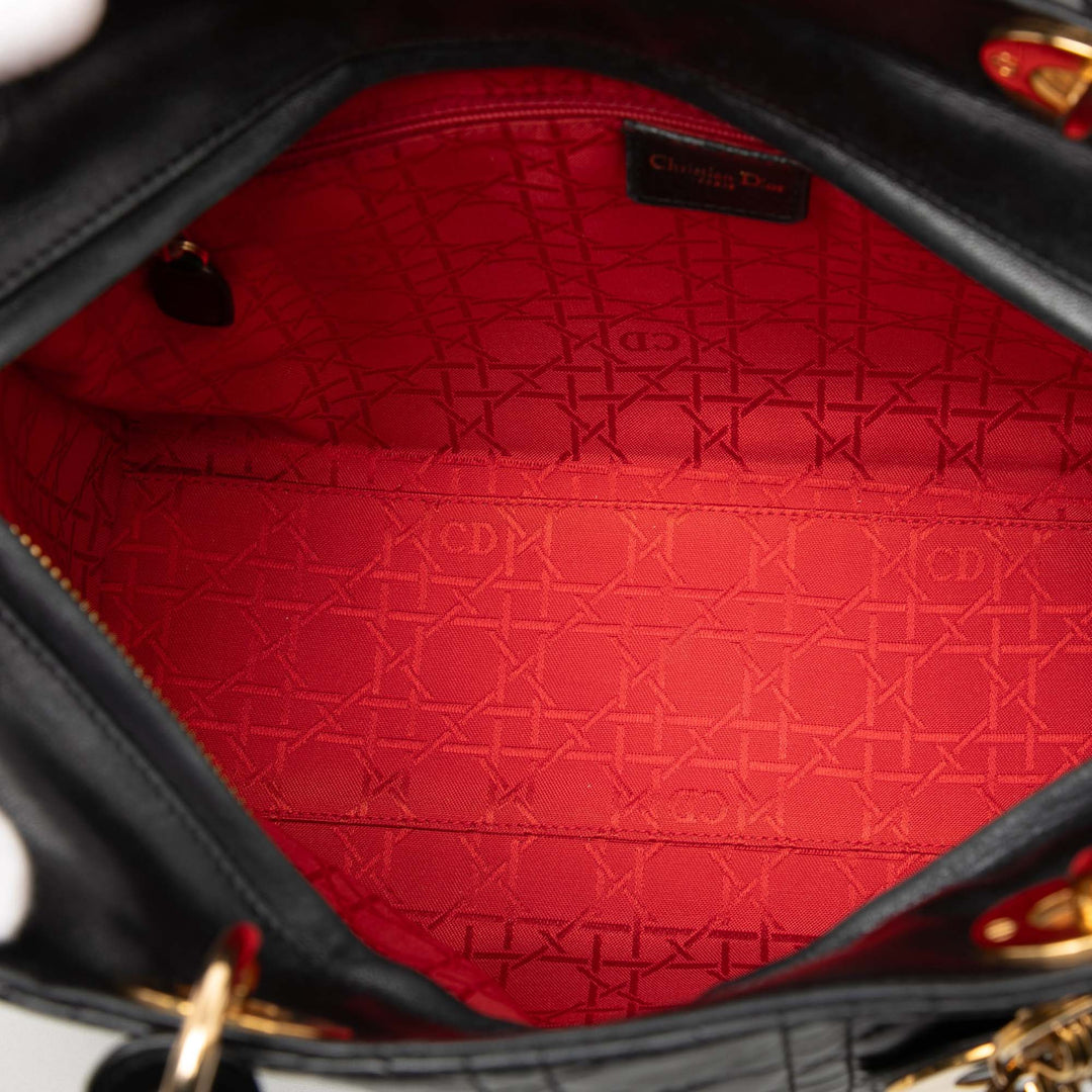 Dior Large Cuir d’agneau Cannage Lady Dior