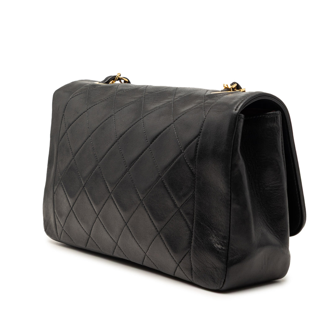 Chanel Medium Cuir d’agneau Diana Rabat intégral