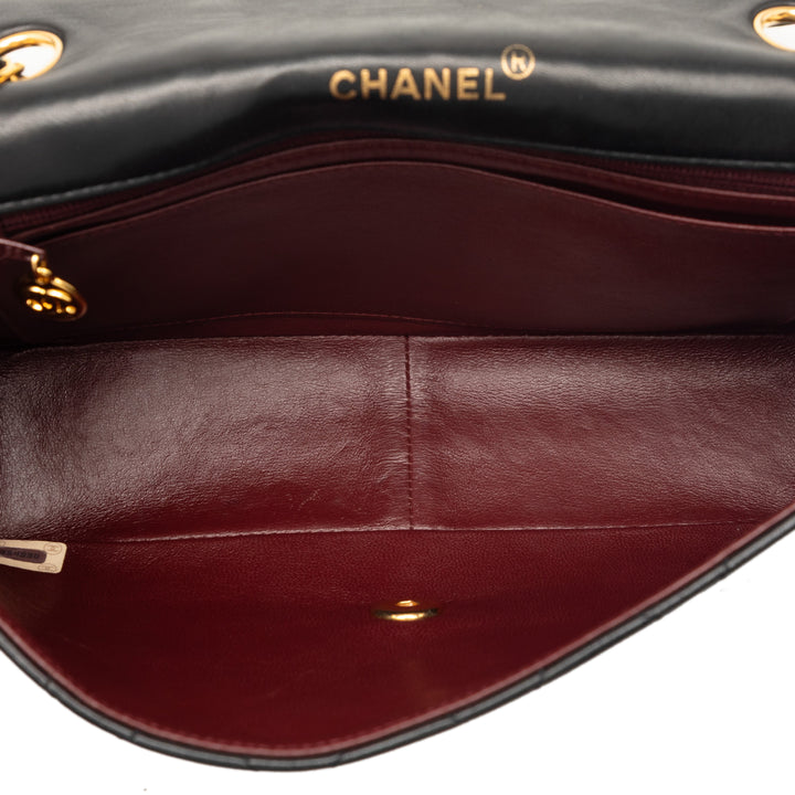 Chanel Medium Cuir d’agneau Diana Rabat intégral