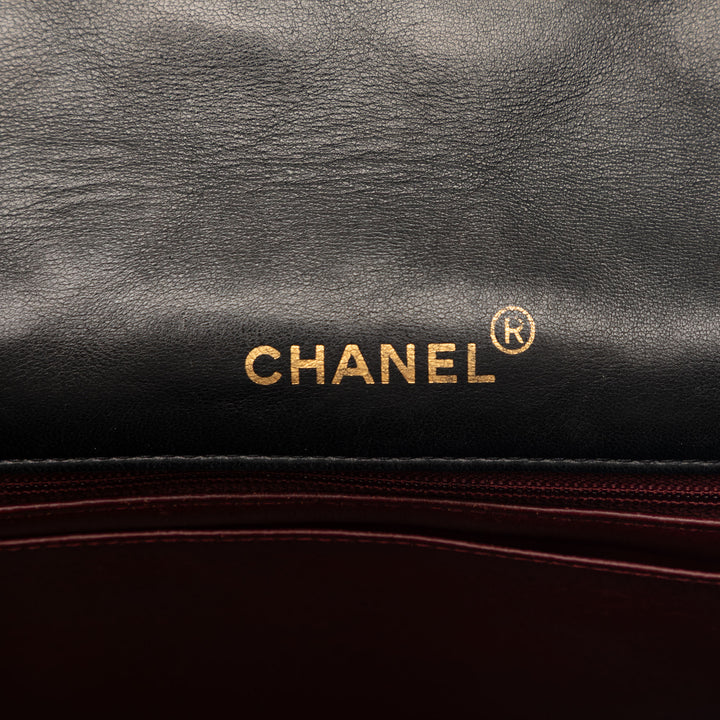 Chanel Medium Cuir d’agneau Diana Rabat intégral