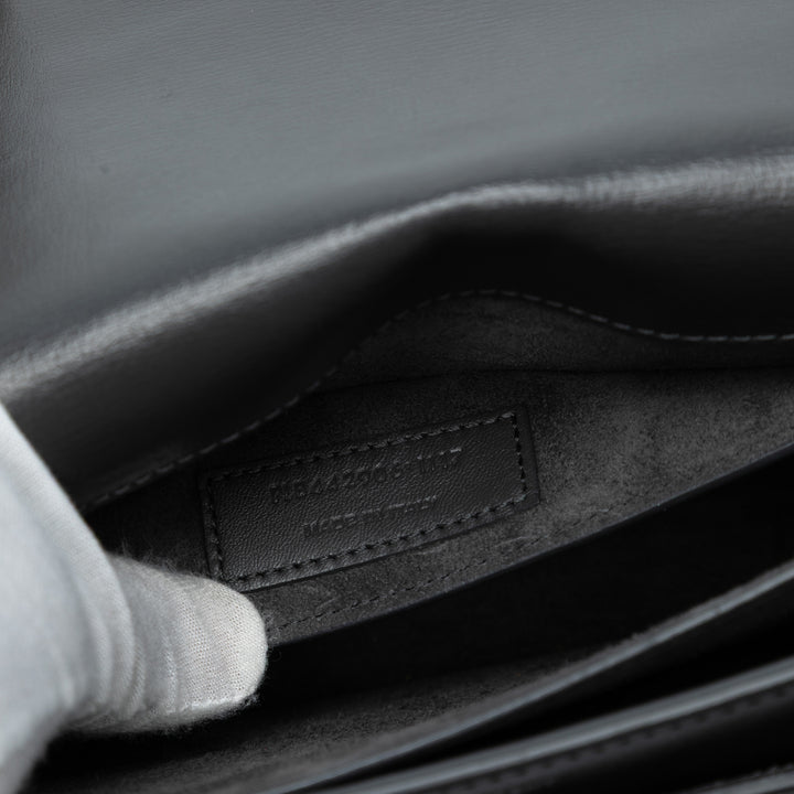 Saint Laurent Medium Smooth Cuir Monogram Sunset Sac porté croisé Noir – GABY PARIS Authentique