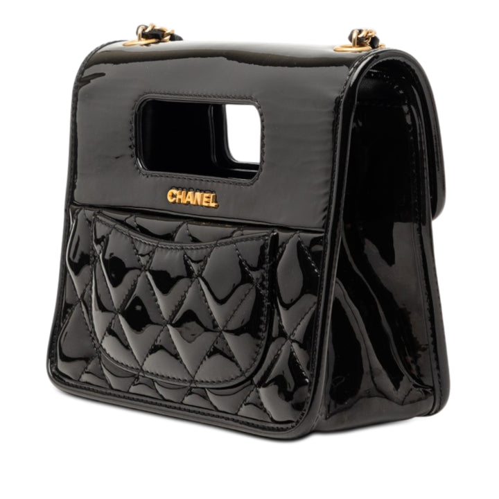 Chanel Mini Matelassé Cuir verni Graphic Catch à rabat