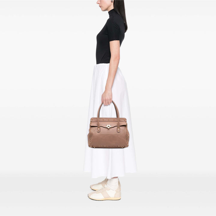 Valentino Cabas Rockstud Double Poignée à rabat Marron – vue 6 – GABY PARIS