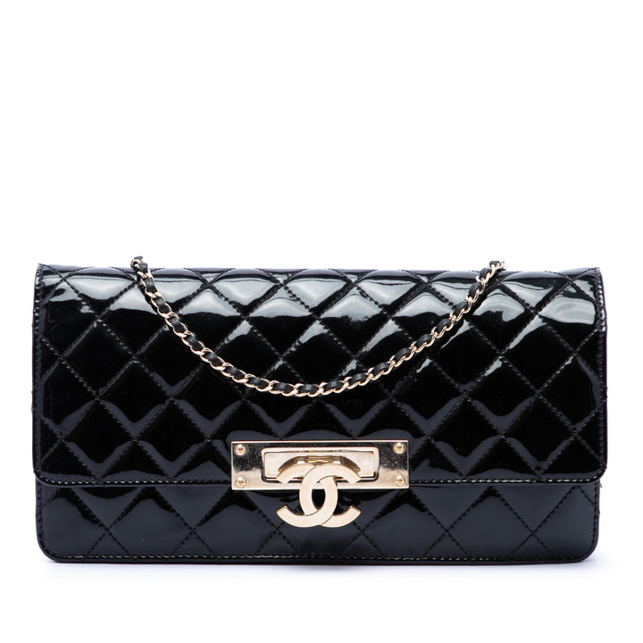 Chanel Matelassé Cuir verni Golden Class East West Wallet on Chain