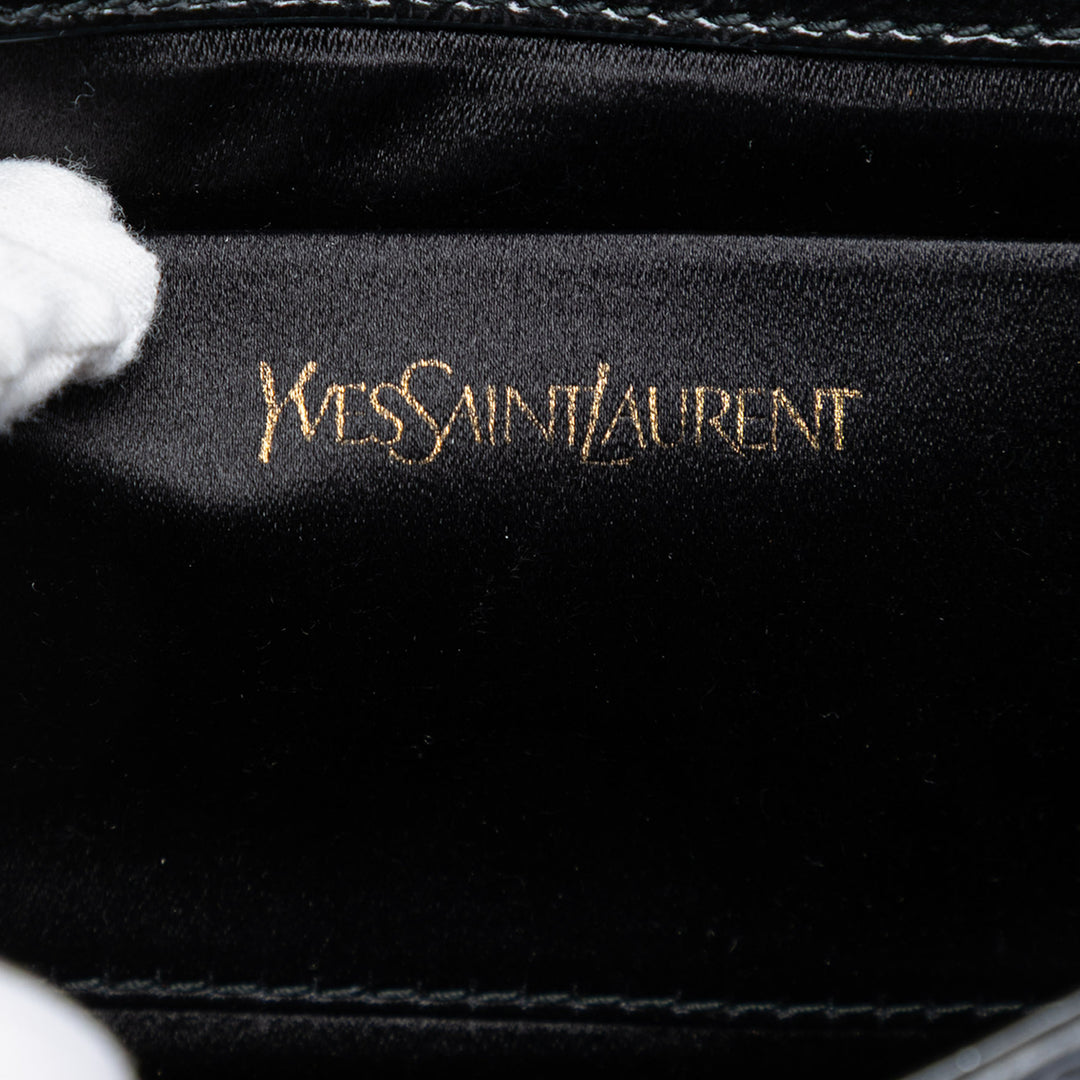 Saint Laurent Small Textured Cuir verni Monogram Belle De Jour Pochette