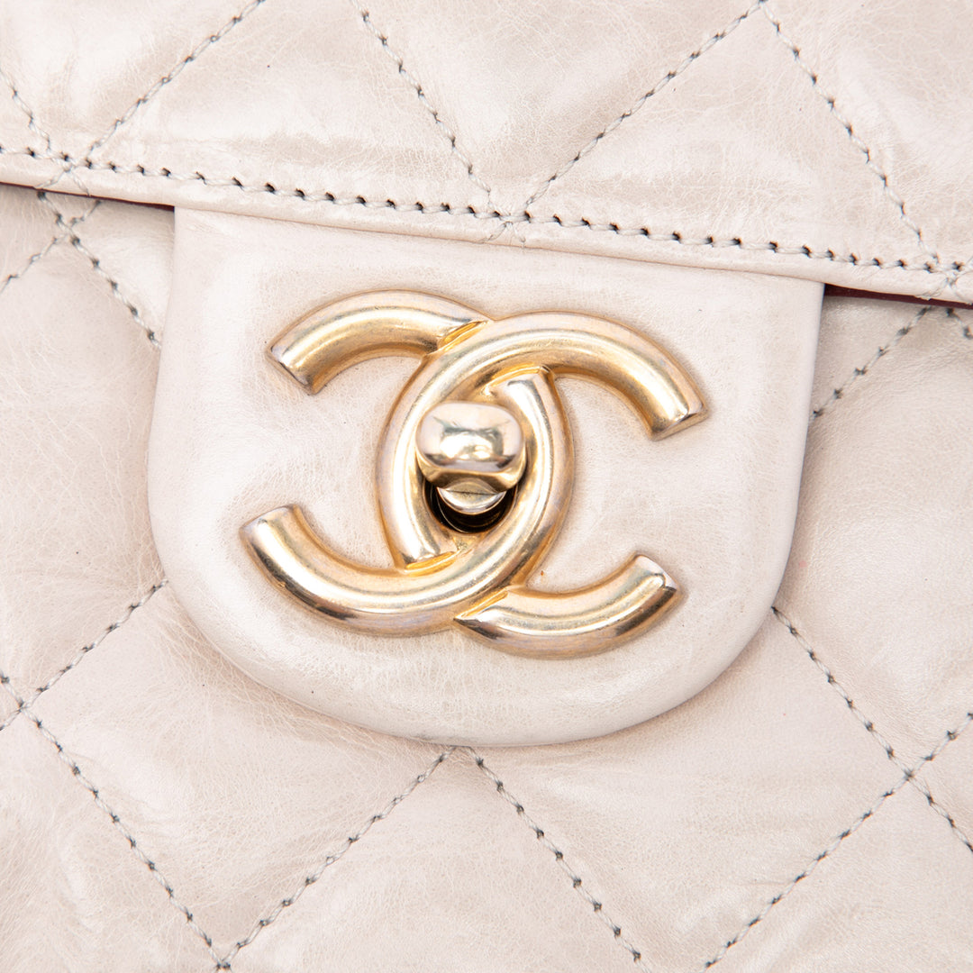 Chanel Jumbo CC Matelassé Cuir de veau Straight à rabat