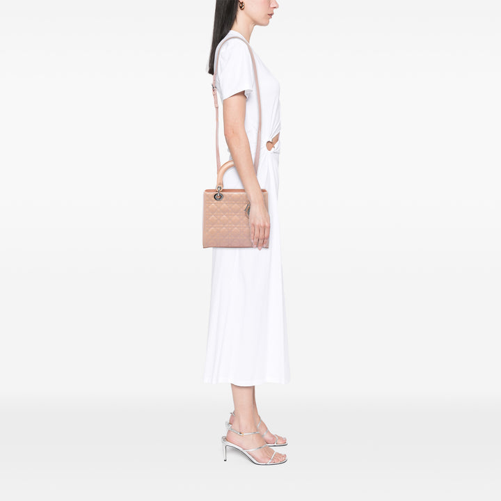 Dior Medium Cuir verni Cannage Lady Dior