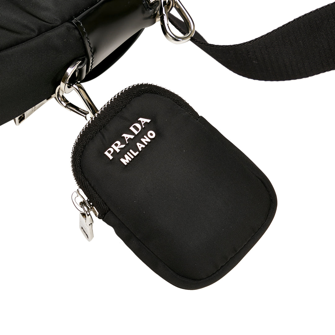 Prada Re- & Spazzolato Poche Sac Nylon
