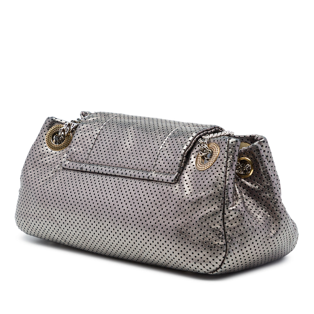 Chanel Sac porté épaule Métallisé perforé Reissue 2.55 Drill Accordion à rabat Cuir de veau Argenté – vue 2 – GABY PARIS