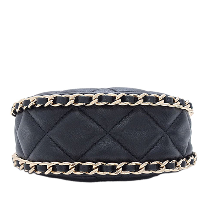 Chanel Mini Matelassé Cuir d’agneau Sac rond à chaîne Hook Hobo