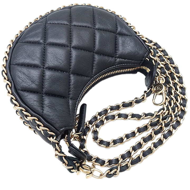 Chanel Mini Matelassé Cuir d’agneau Sac rond à chaîne Hook Hobo