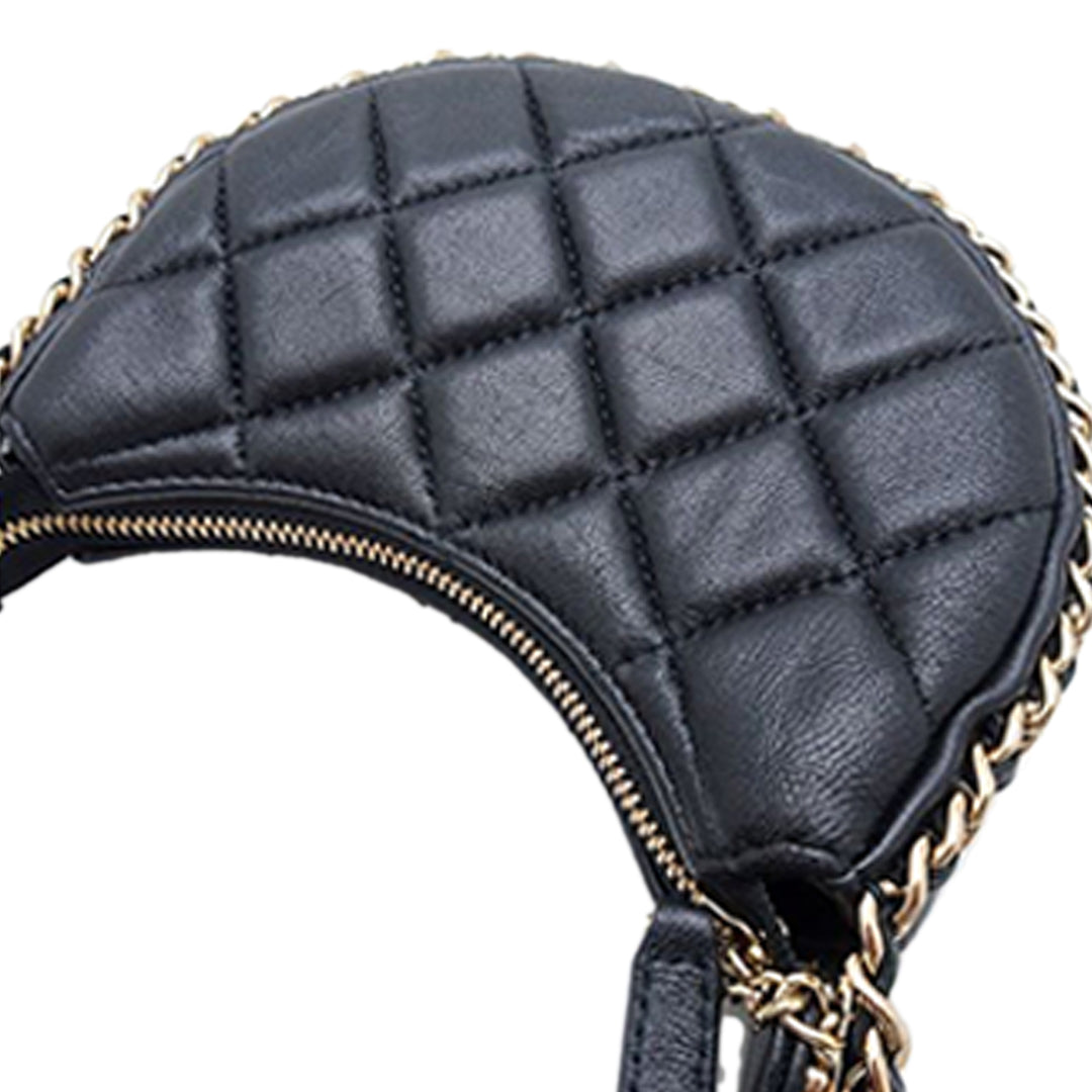 Chanel Mini Matelassé Cuir d’agneau Sac rond à chaîne Hook Hobo