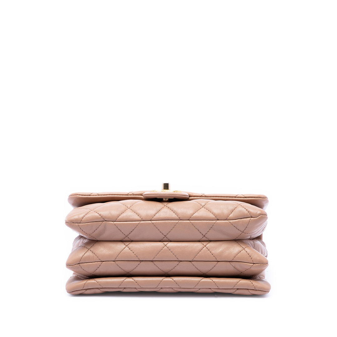 Chanel Small Matelassé Cuir d’agneau Pillow Crush à rabat