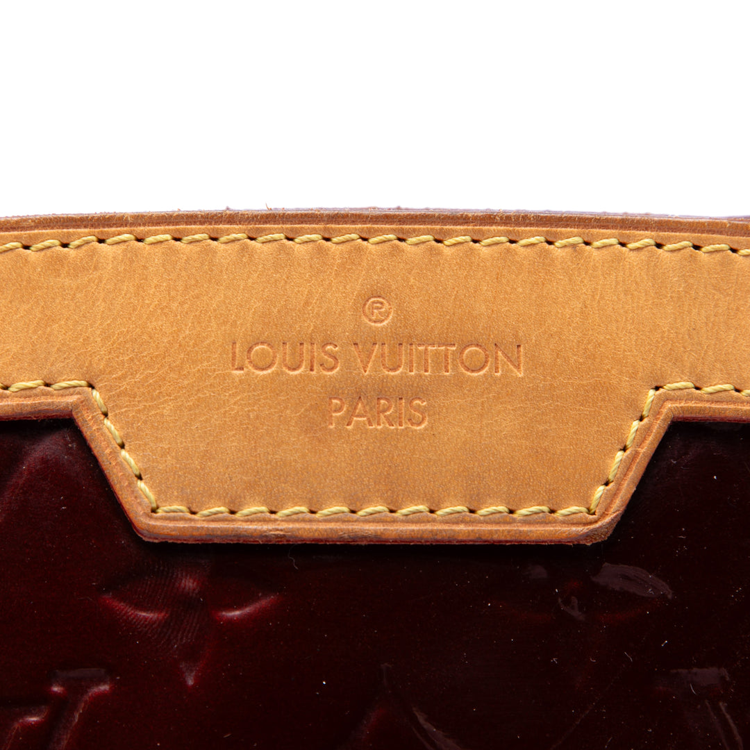 Brea MM Cuir verni Monogram Rouge