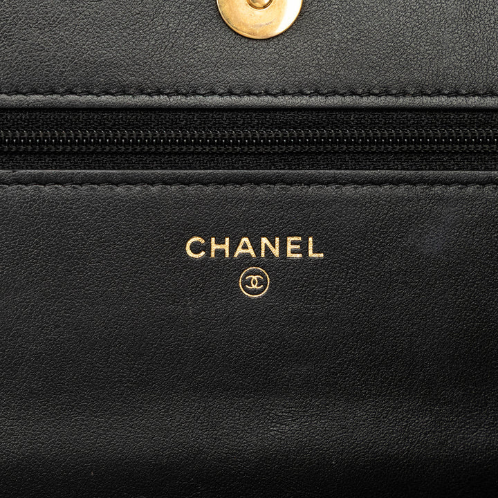 Matelassé Boy Wallet on Chain Cuir caviar Noir