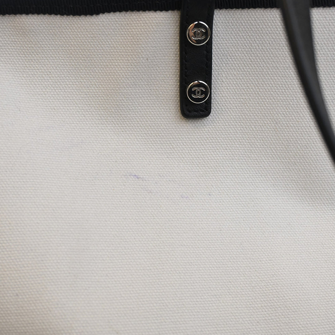 Chanel Bicolor Toile Ladies First Shopping Cabas
