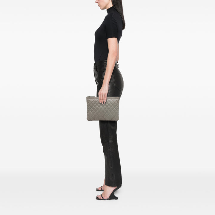 Chanel Medium Matelassé Caviar Boy O Étui Pochette – GABY PARIS Authentique