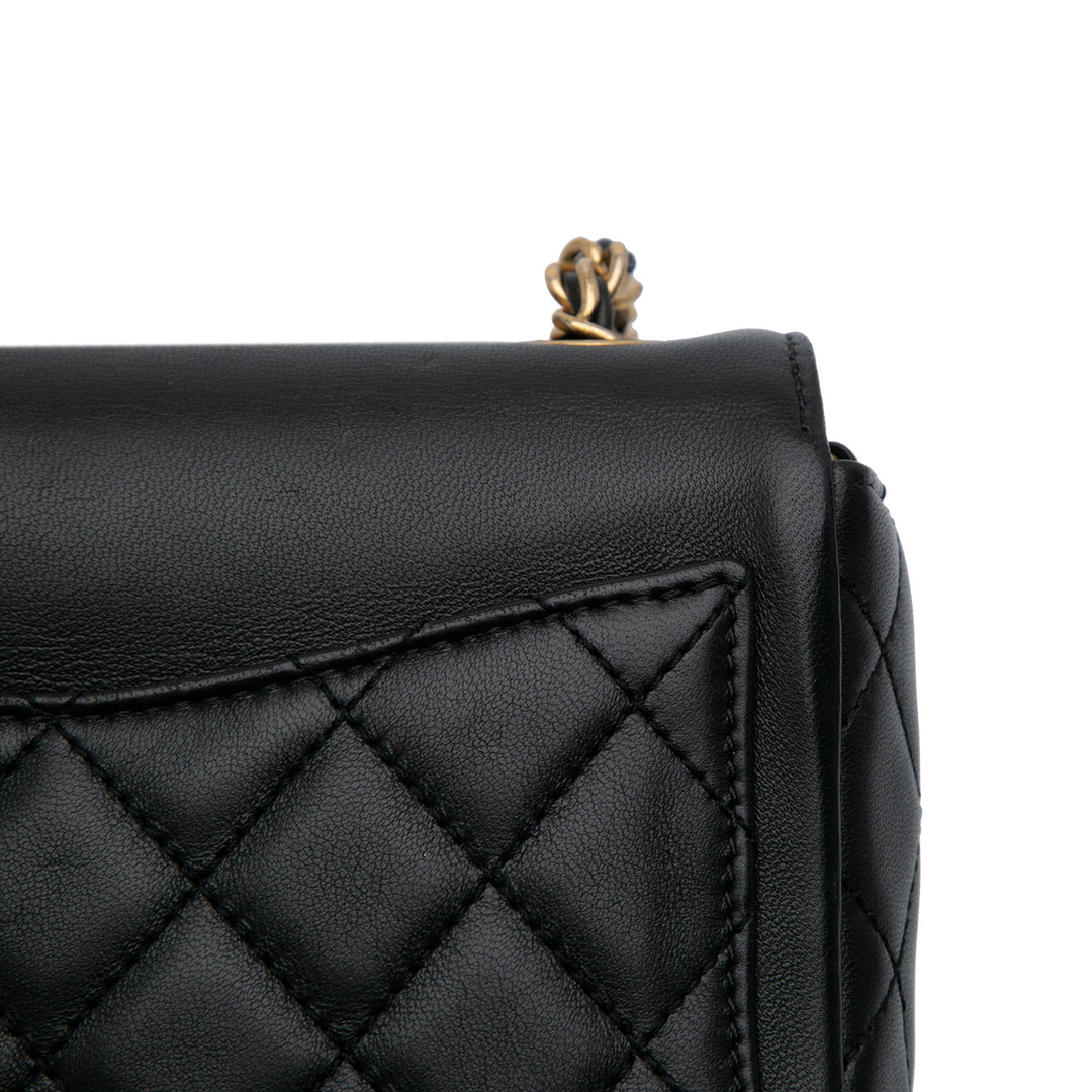 Chanel Cuir d’agneau Lucky Charms Flap Crossbody Noir – GABY PARIS Authentique