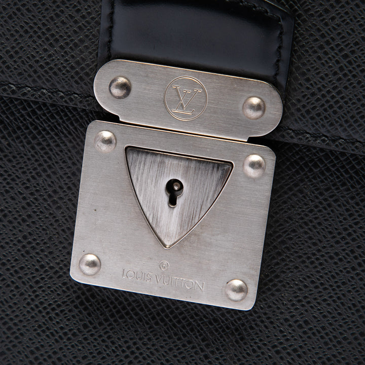 Louis Vuitton Taiga Neo Robusto 2 Porte-documents Noir – vue 5 – GABY PARIS