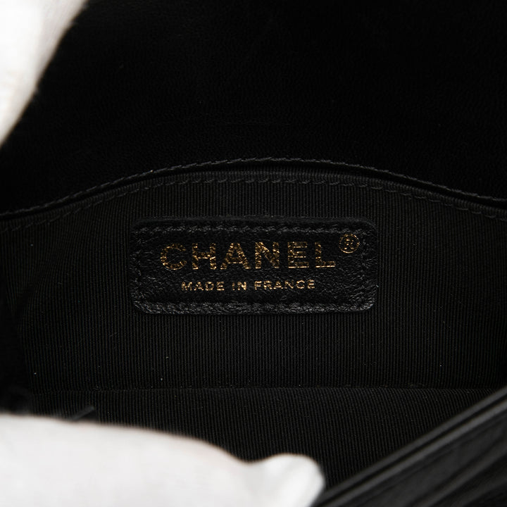 Chanel Mini Matelassé Cuir d’agneau Boy à rabat