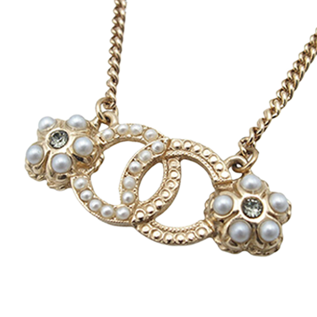 Chanel CC plaqué Perles fantaisie et Rhinestone Flower Collier – GABY PARIS Authentique