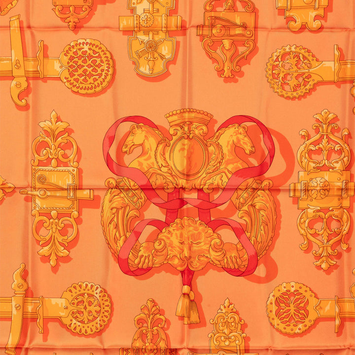 Hermès Carré Ferronnerie 90 Orange – vue 2 – GABY PARIS