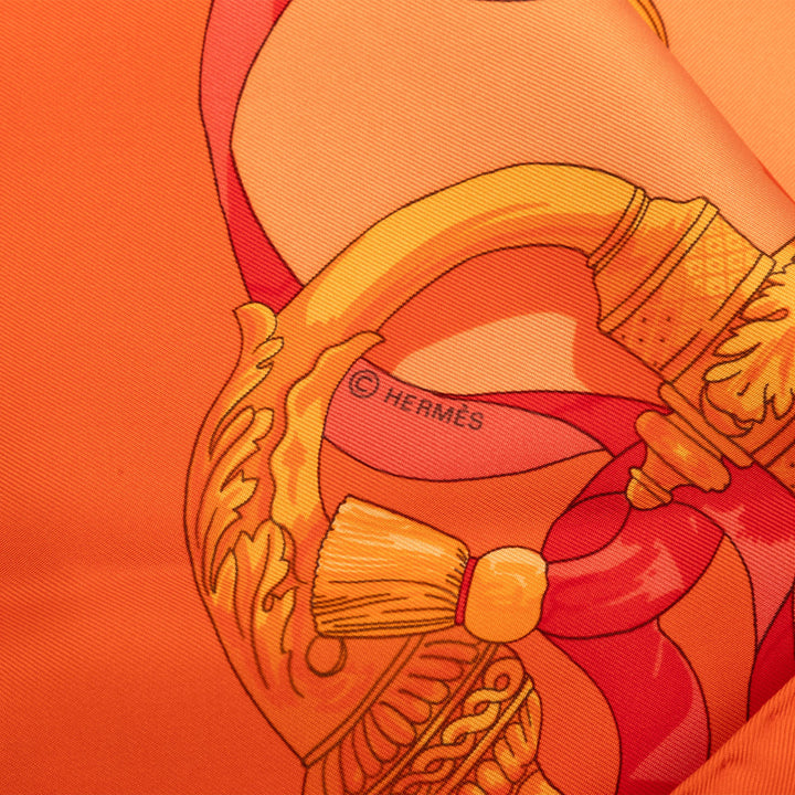 Hermès Carré Ferronnerie 90 Orange – vue 4 – GABY PARIS