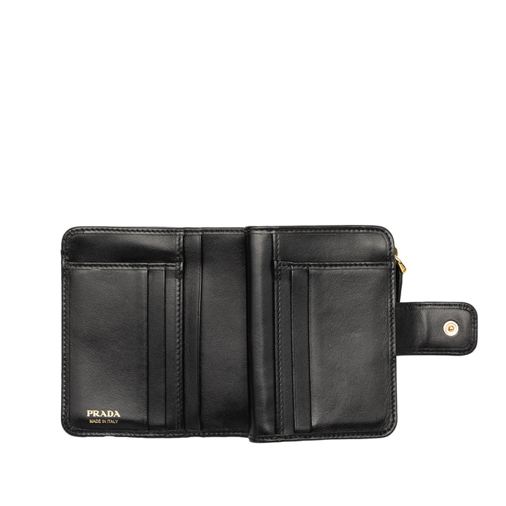 Prada Matelassé Soft Veau Triangle Bifold Portefeuille