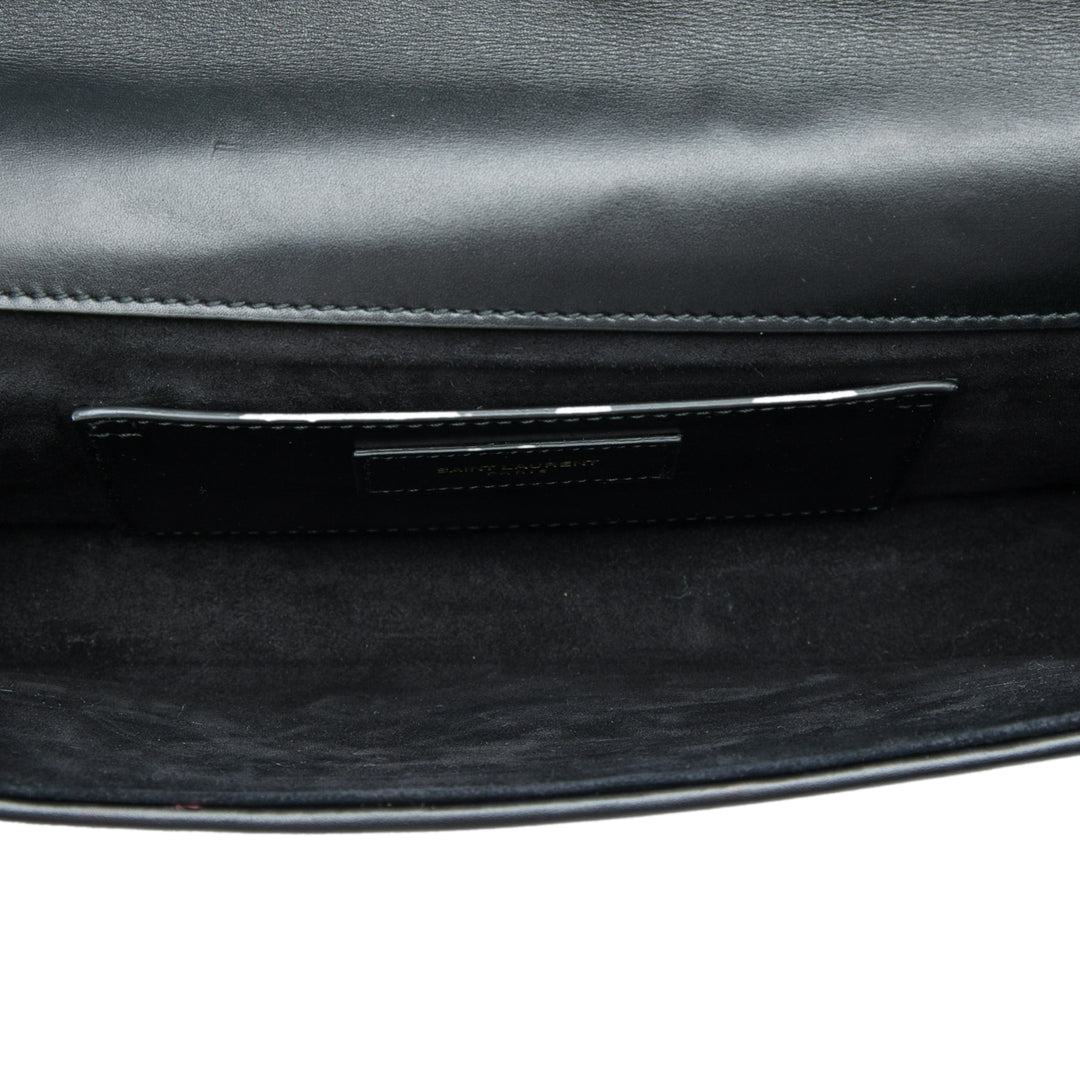 Saint Laurent Matelasse Diagonal Cassandre Pochette Cuir de veau Noir – vue 4 – GABY PARIS
