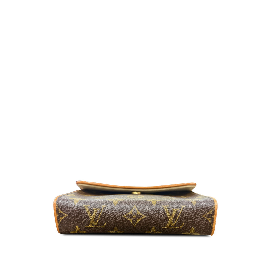 Louis Vuitton Pochette Florentine Monogram Marron – vue 3 – GABY PARIS