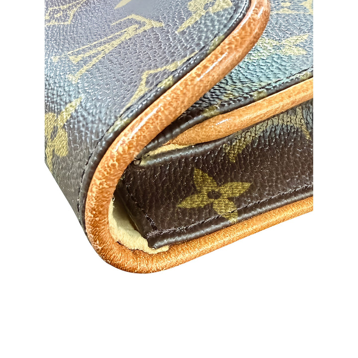 Louis Vuitton Pochette Florentine Monogram Marron – vue 8 – GABY PARIS