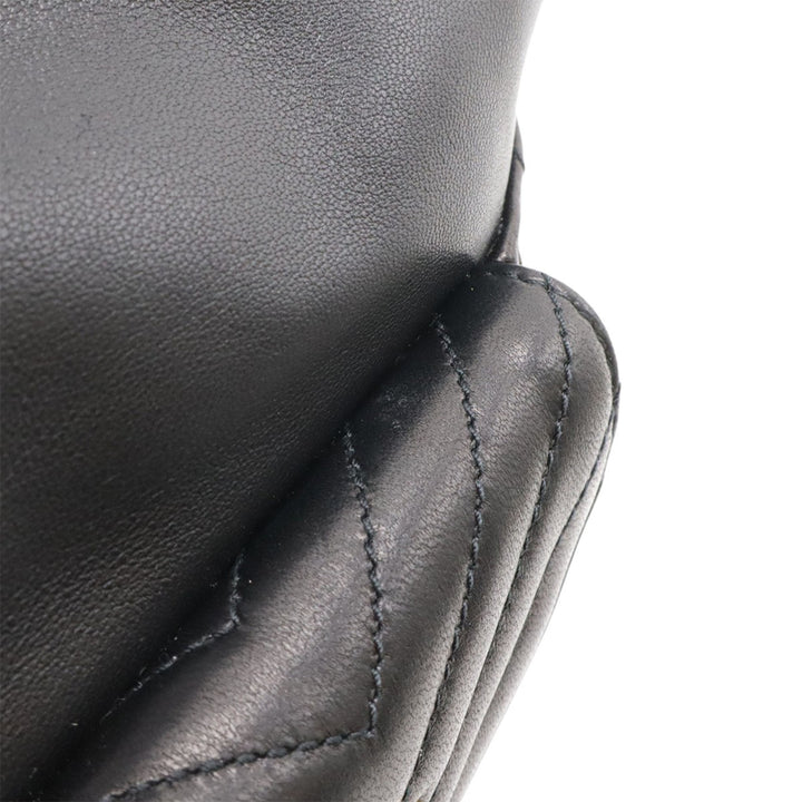 Saint Laurent Mini Chevron Cuir d'agneau Joe Bucket Sac