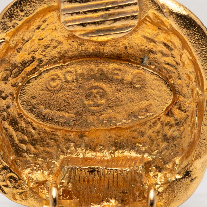 Chanel CC plaqué Rond Clip on Boucles d’oreilles