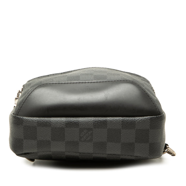 Louis Vuitton Sac bandoulière Avenue Sling Damier Graphite Noir – vue 3 – GABY PARIS