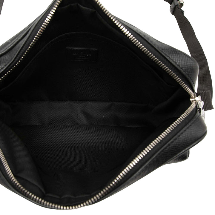 Louis Vuitton Monogram Taigarama Outdoor Messenger