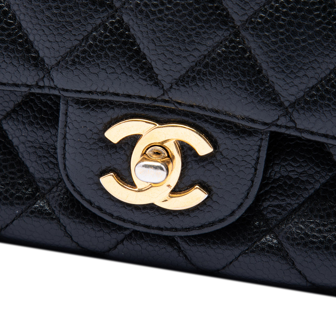 Chanel Medium Classic Caviar Double rabat
