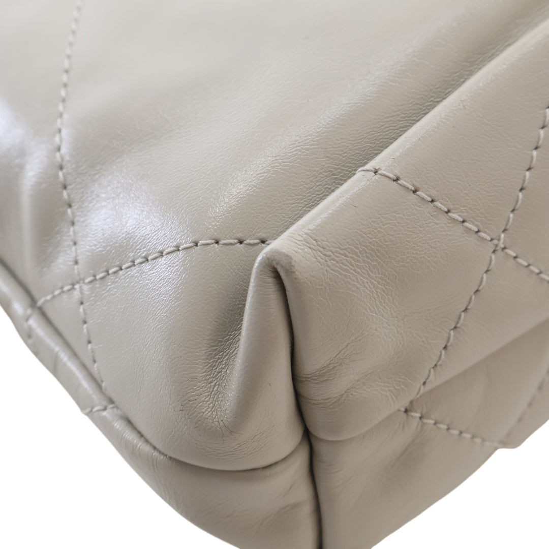 Chanel Mini brillant Cuir de veau 22 Hobo
