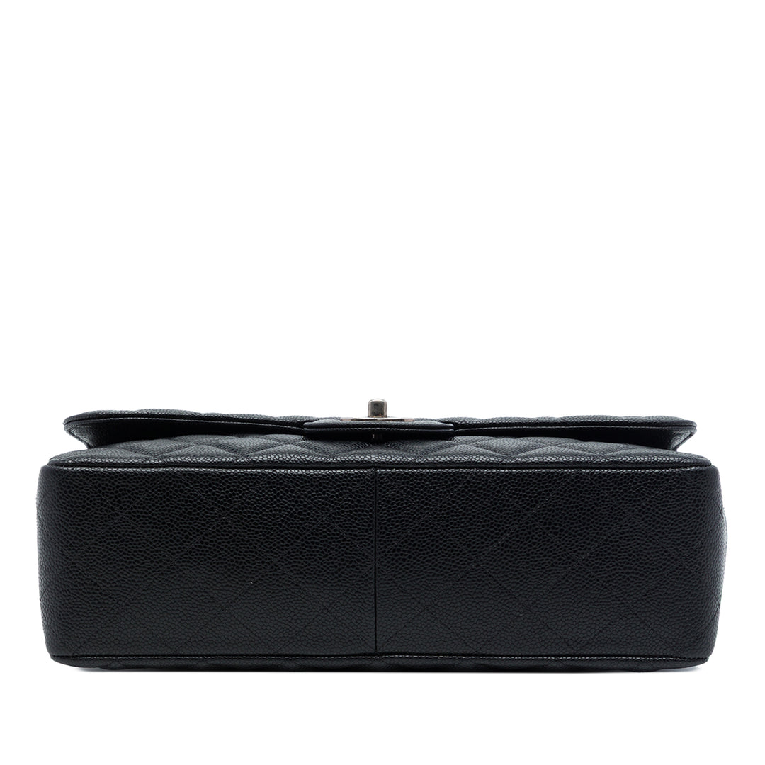 Chanel Classic Rabat simple Jumbo Cuir caviar Noir – vue 3 – GABY PARIS