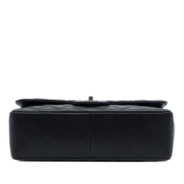Chanel Classic Rabat simple Jumbo Cuir caviar Noir – vue 3 – GABY PARIS