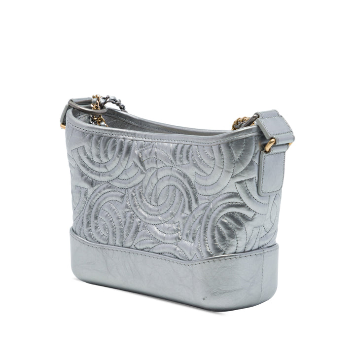 Chanel Métallisé CC Surpiqué Gabrielle Hobo Petit Cuir de veau Argenté