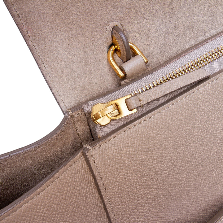 Celine grainé Sac ceinture Mini Cuir de veau grainé Marron – vue 6 – GABY PARIS