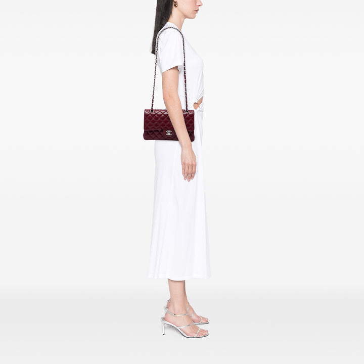 Classic Double rabat Moyen Cuir caviar Rouge